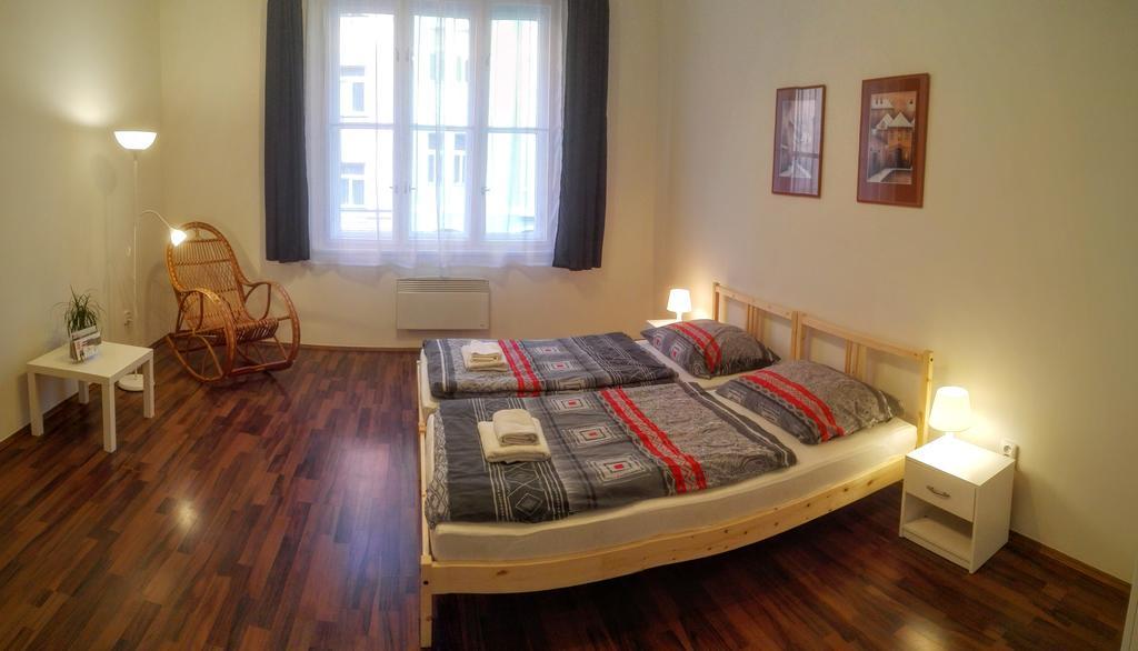 Jezerka Apartments Prague Luaran gambar
