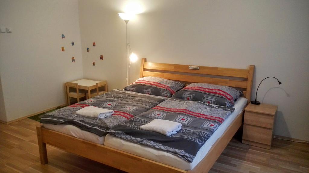 Jezerka Apartments Prague Luaran gambar
