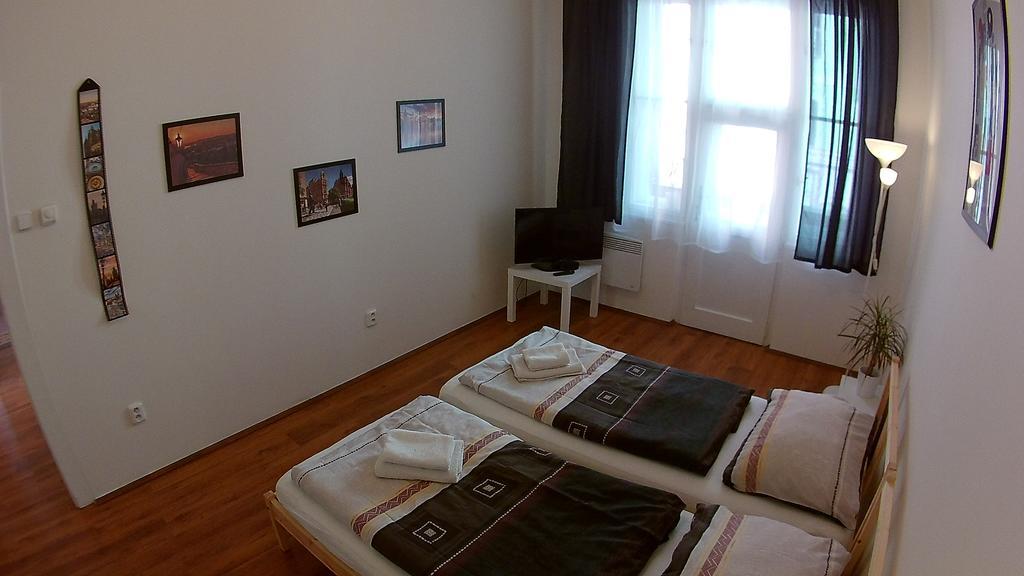Jezerka Apartments Prague Luaran gambar