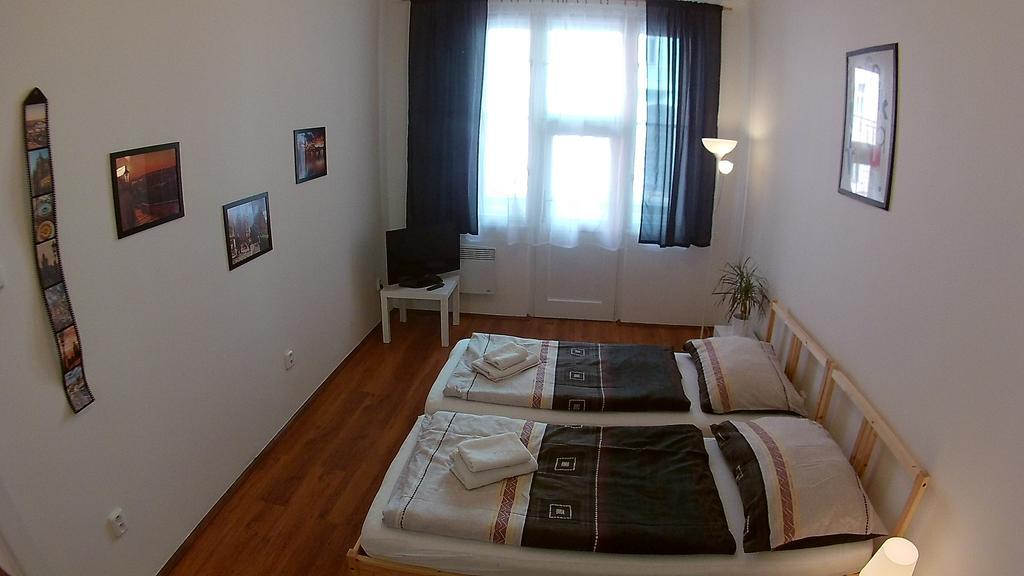 Jezerka Apartments Prague Luaran gambar