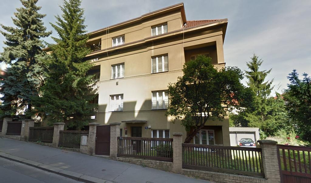 Jezerka Apartments Prague Luaran gambar