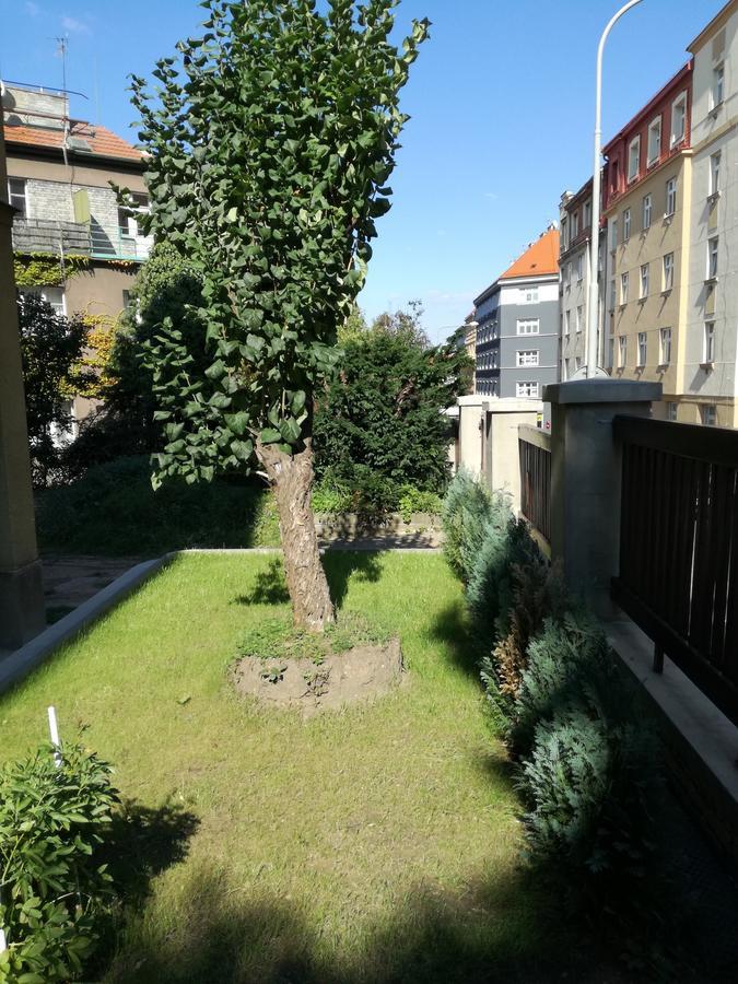 Jezerka Apartments Prague Luaran gambar